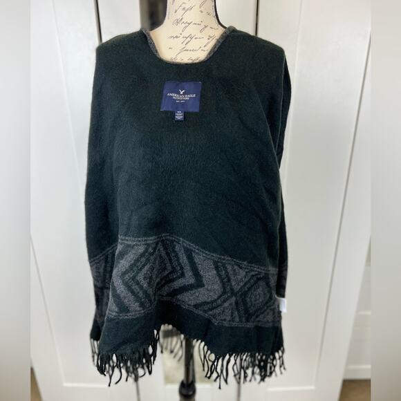 American Eagle One Size Western Aztec Design Cardigan - Picture 3 of 7